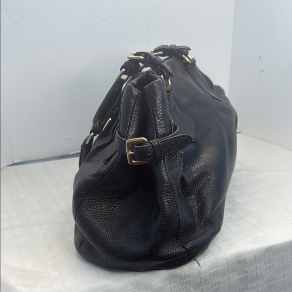 Prada’s Vitello Daino Leather bag - Picture 5 of 13